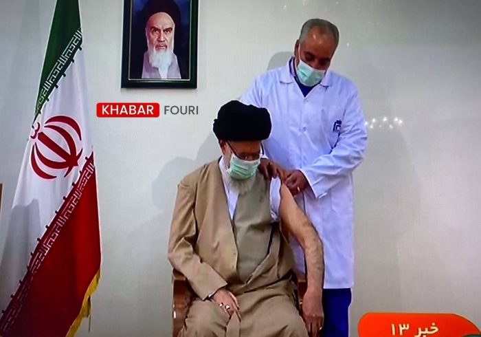 رهبر انقلاب واکسن کرونای ایرانی را دریافت کردند