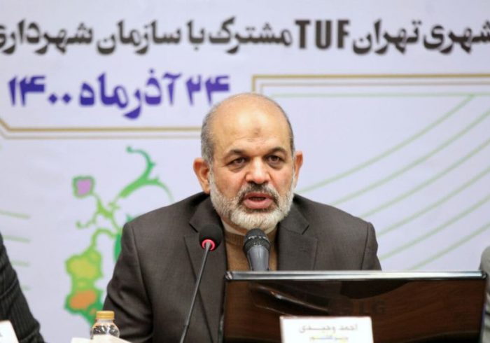 احقاق تهران کلانشهر جهان اسلام مستلزم برگزاری جشنواره های علمی و پژوهشی است